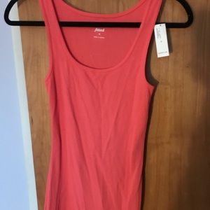 Old Navy medium fitted tank